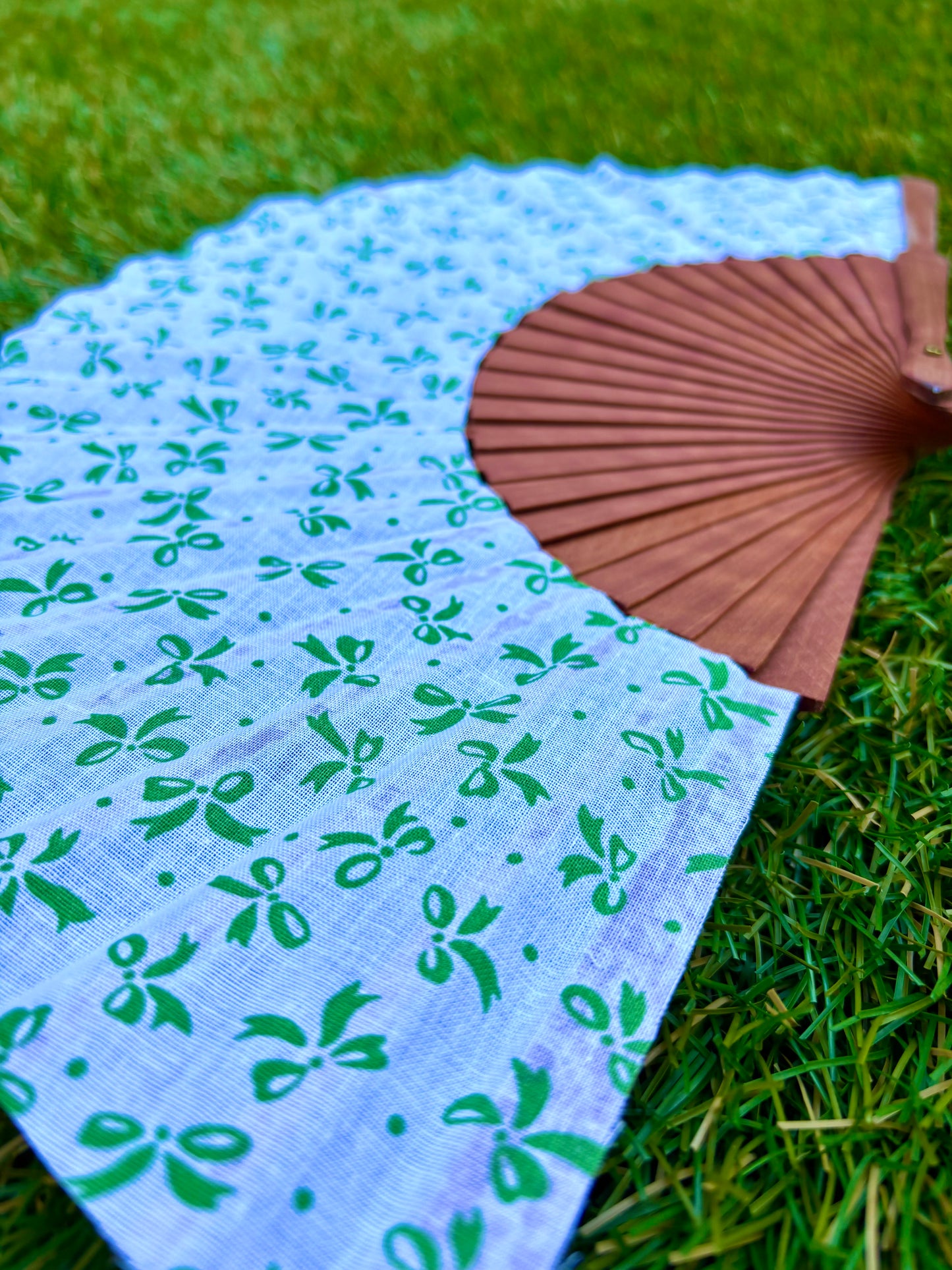 Abanico lazos verdes