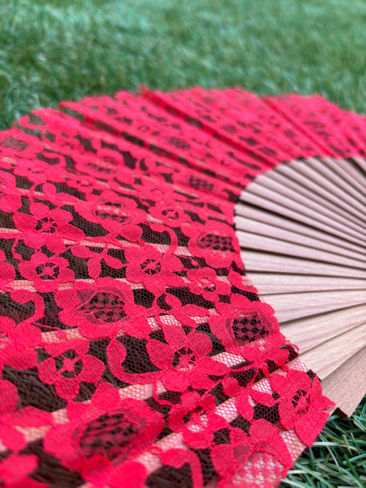 Abanico encaje rojo