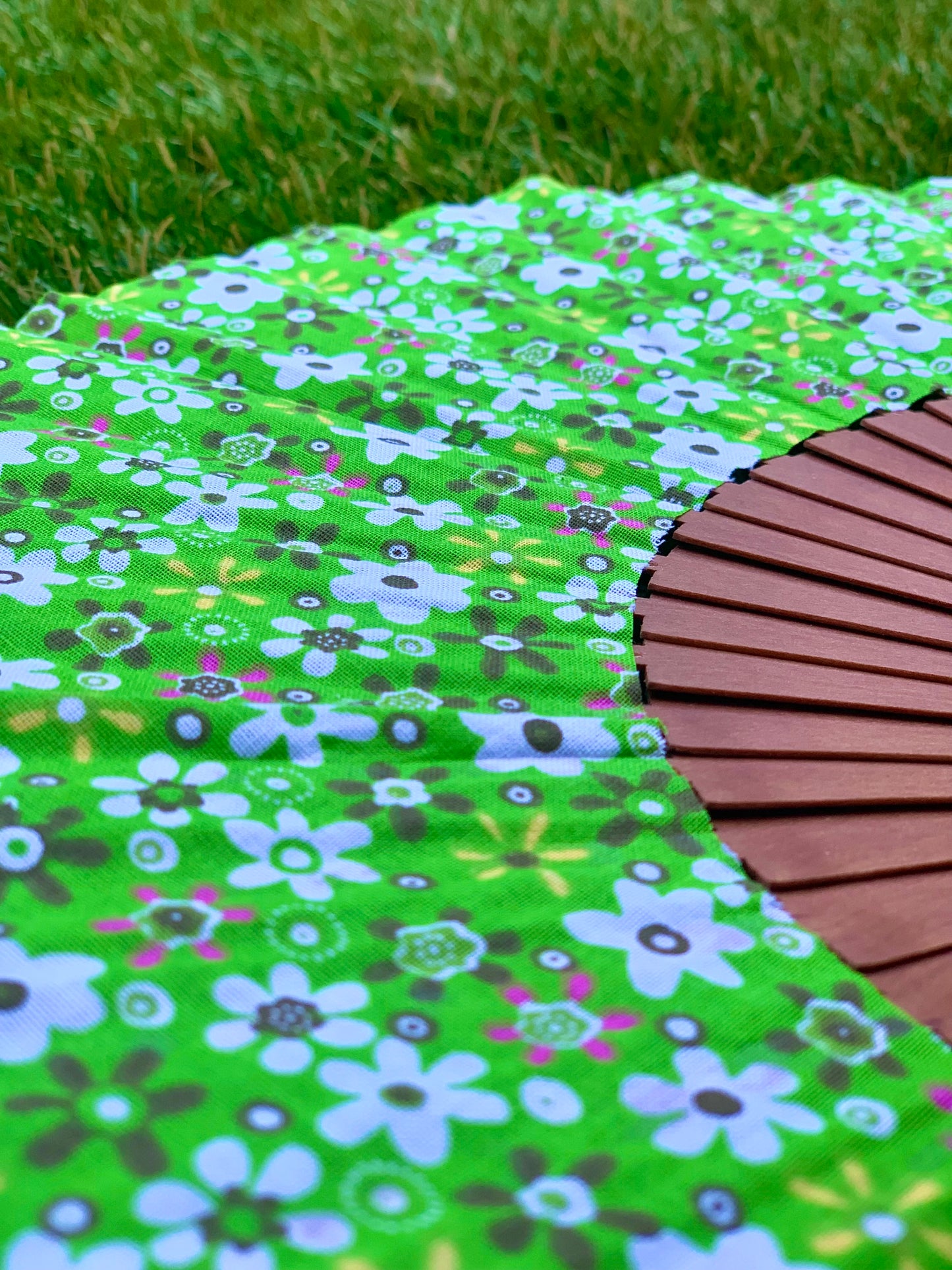 Abanico flores verde