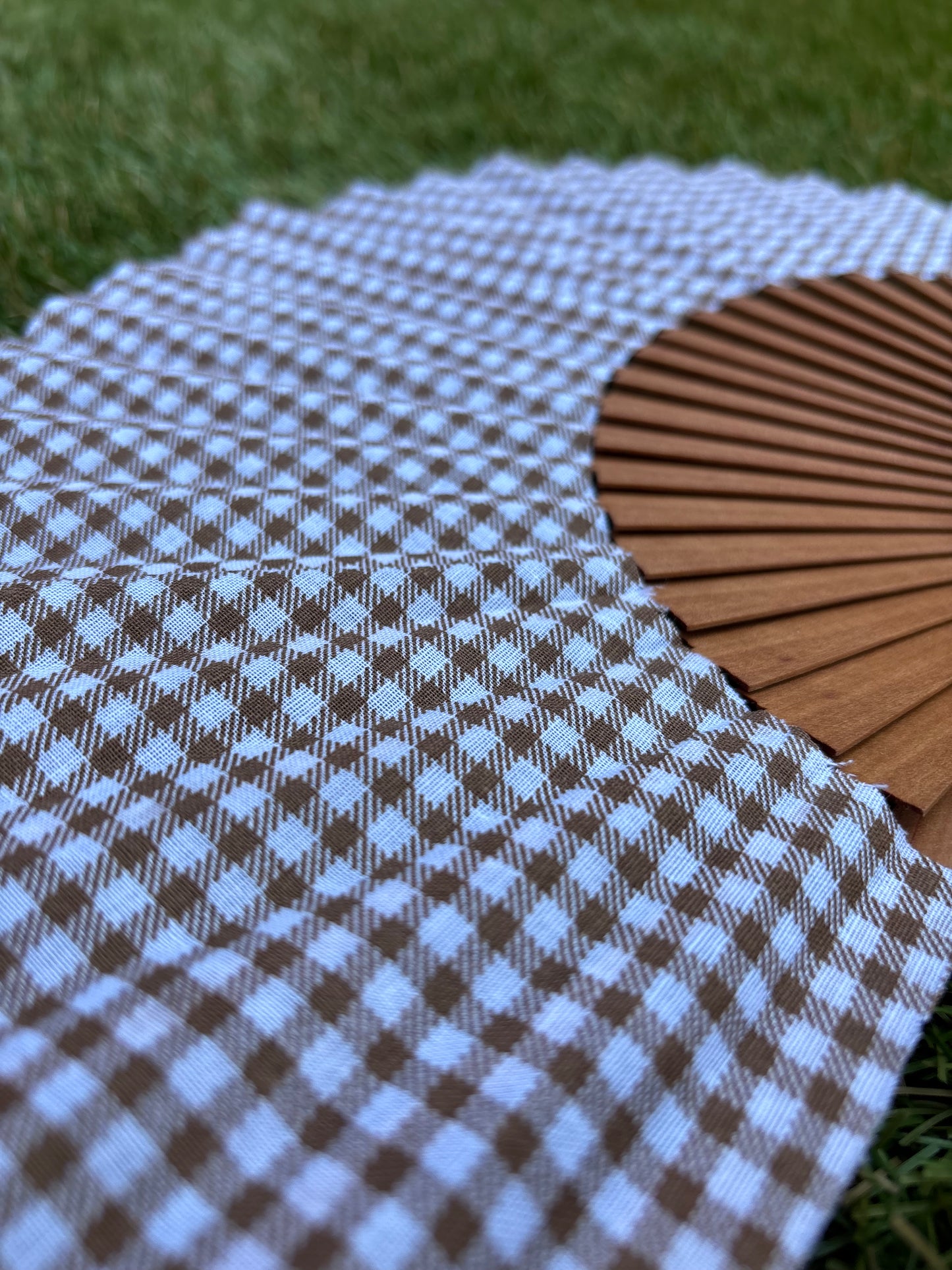 Abanico vichy marrón