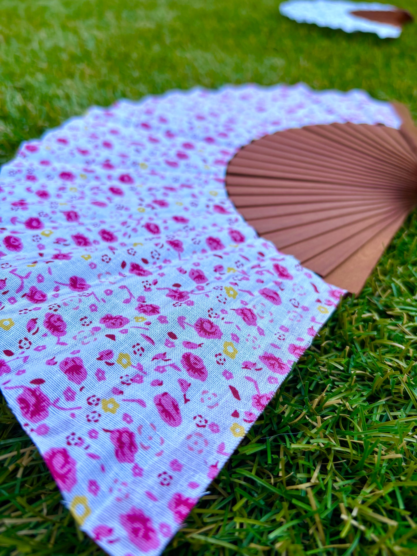 Abanico flores rosas