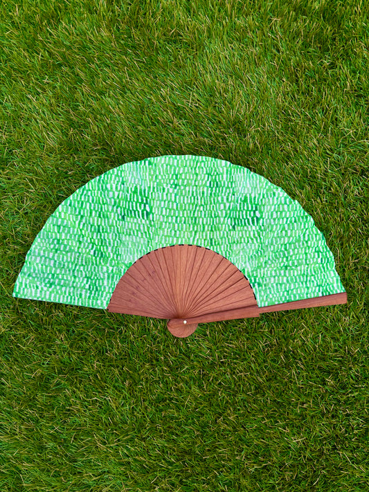 Abanico líneas blancas sobre verde