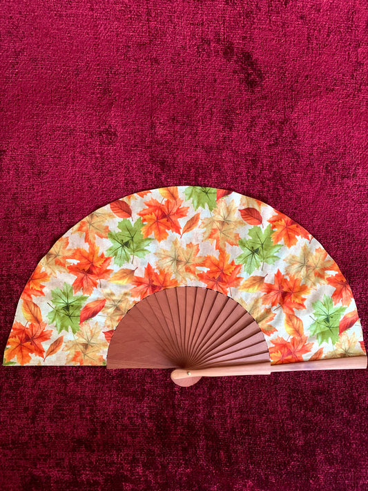 Abanico hojas naranjas