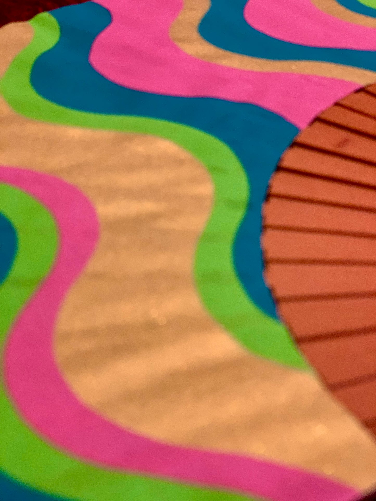 Abanico ondas rosa azul oro