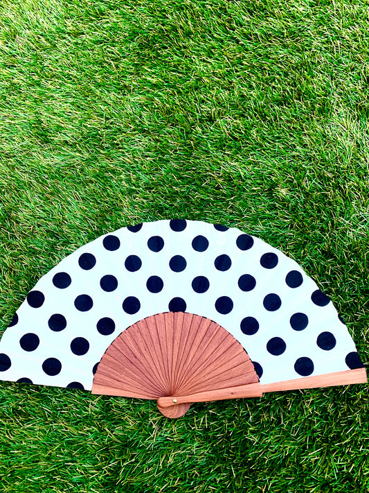 Abanico lunares negros y blanco