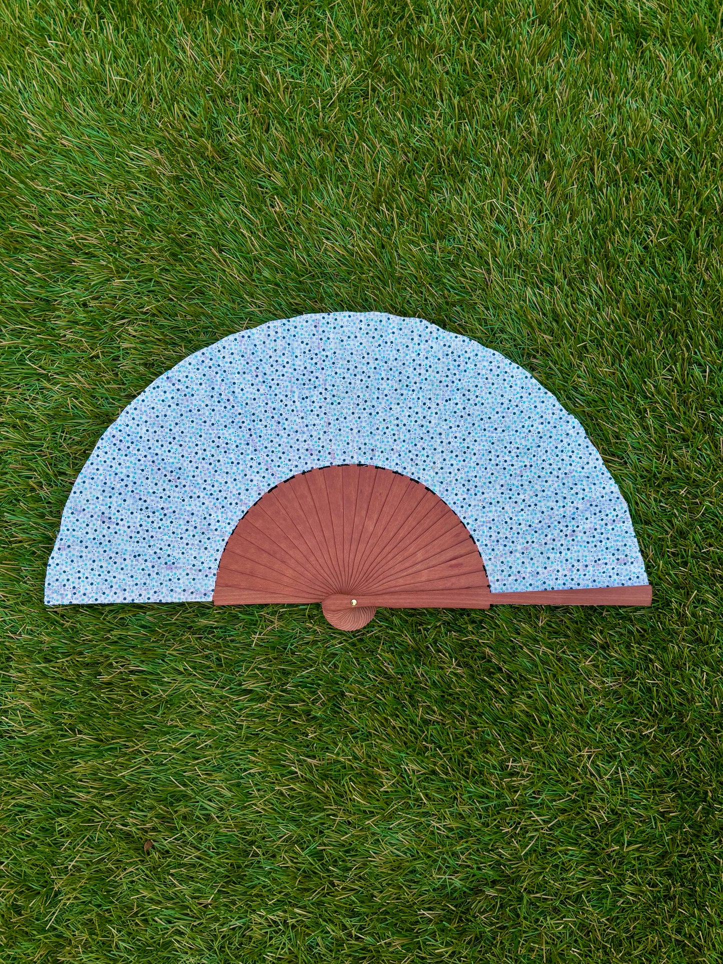 Abanico puntitos azul blanco