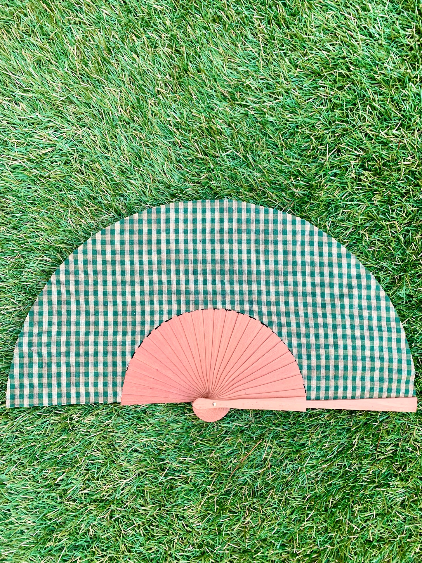 Abanico cuadros verdes